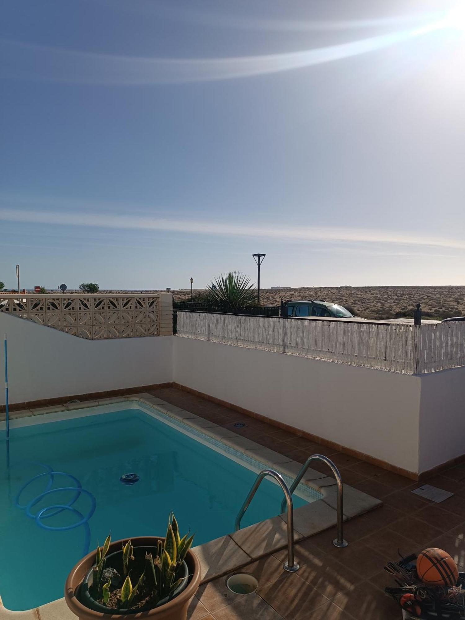 Moana Surf House Hostel Corralejo Exterior foto